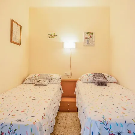 Apartment Amazing In With Wifi Pineda de Mar